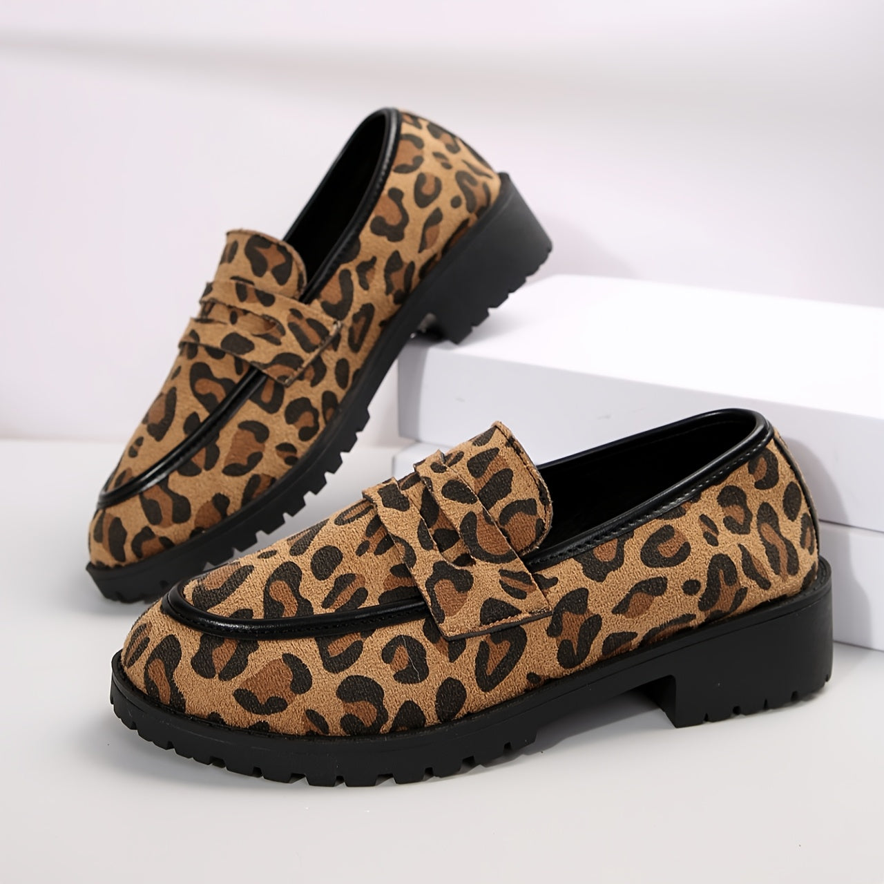 Maggie | Women's Cushioned Slip-On Leopard Print Loafers