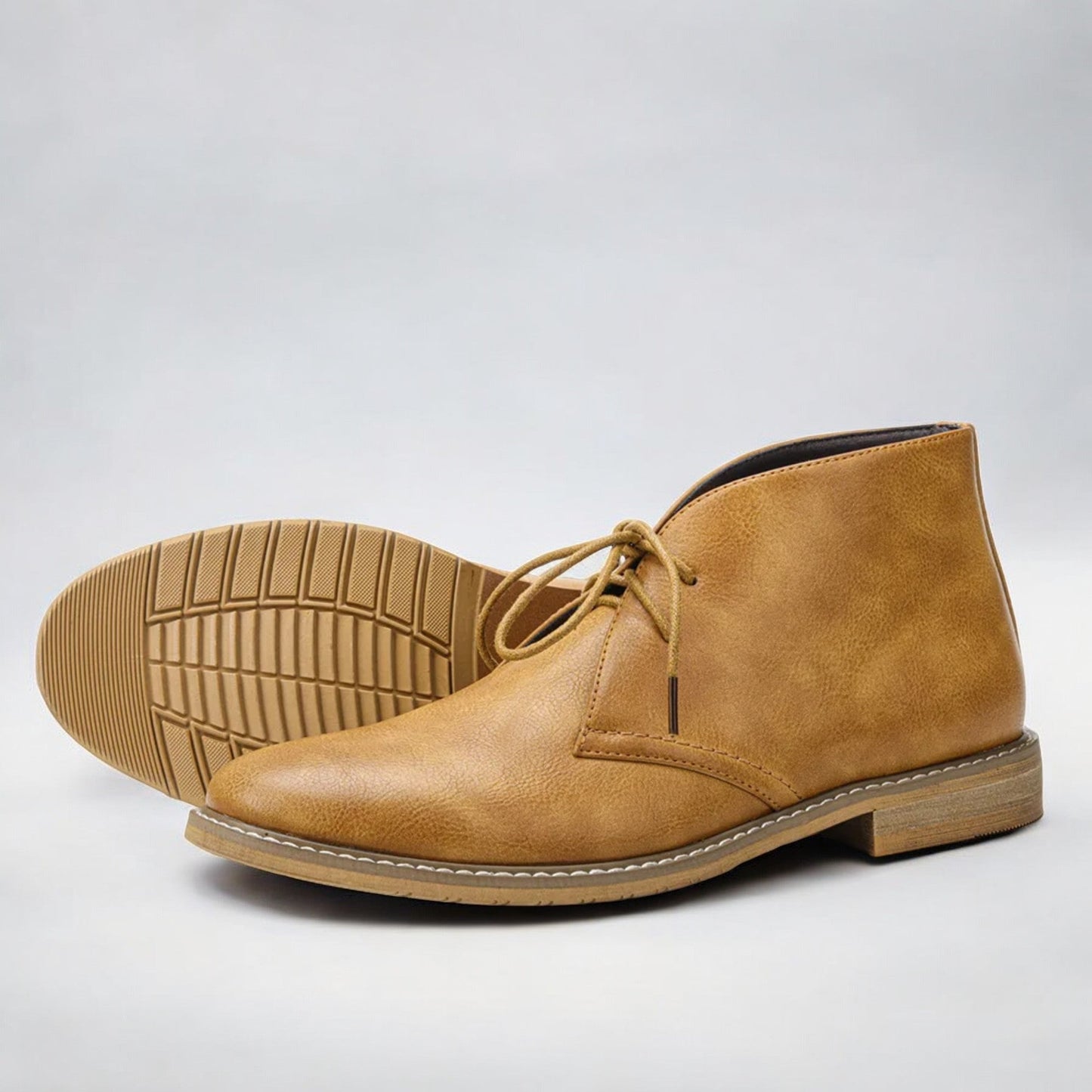 Herold | Cushioned Lace-Up Chukka Boots