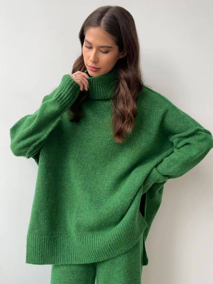 Liora | Women's Relaxed Turtleneck Set with Long Sleeve
