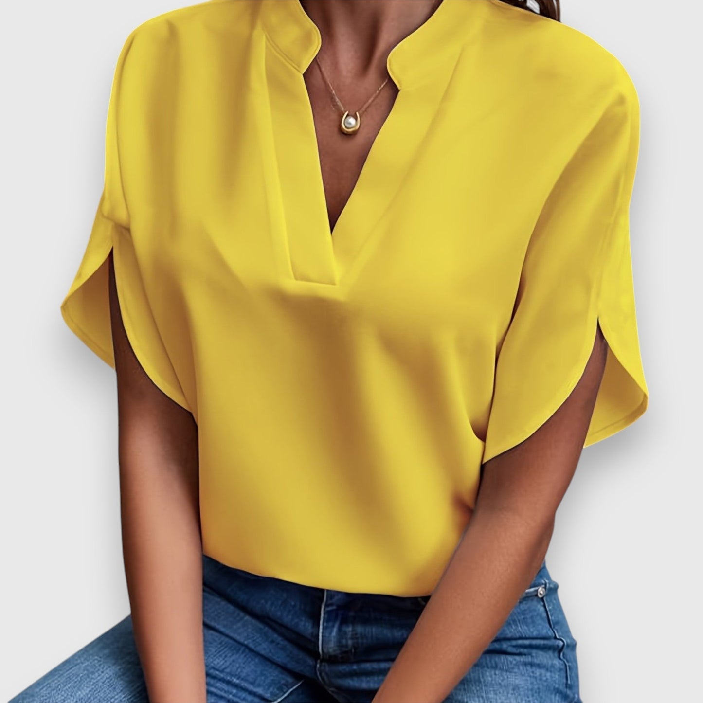 Amanda | Elegant Chiq Blouse