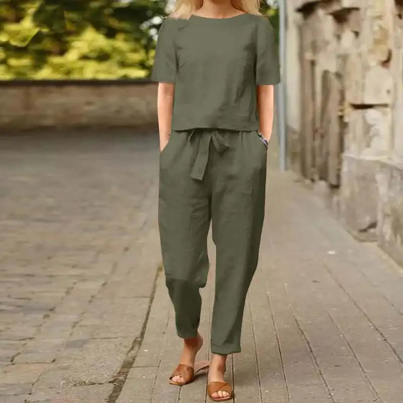 Peregrine | Women's Chic Two-Piece Lounge Set