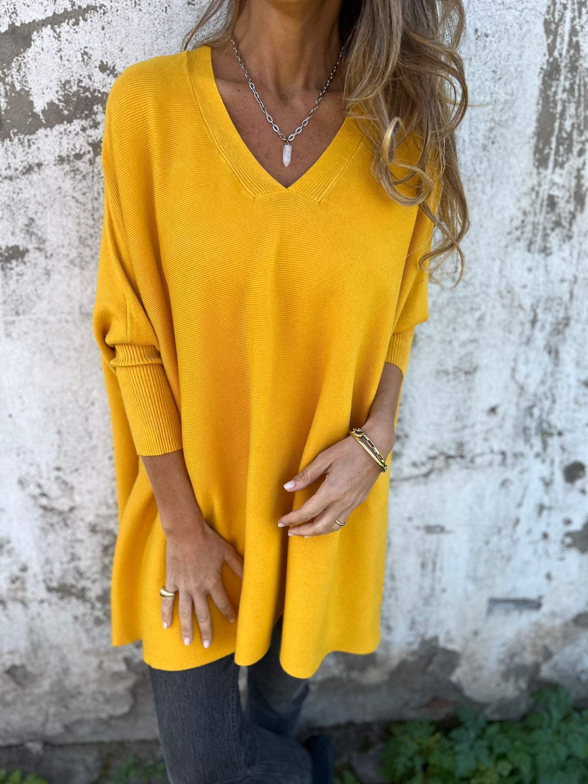 Hannah | Women's Longline V-Neck Jumper with Side Slit and Side Slits