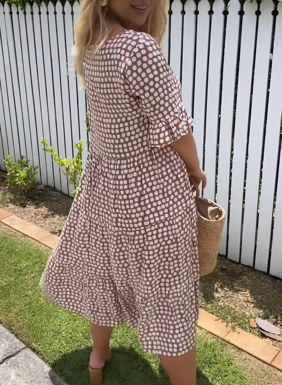 Nicola | Women's Polka Dot Relaxed Short-Sleeve Midi Dress