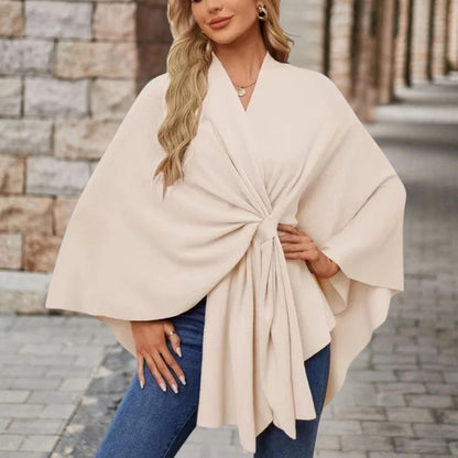 Lia | Women's Chic Poncho