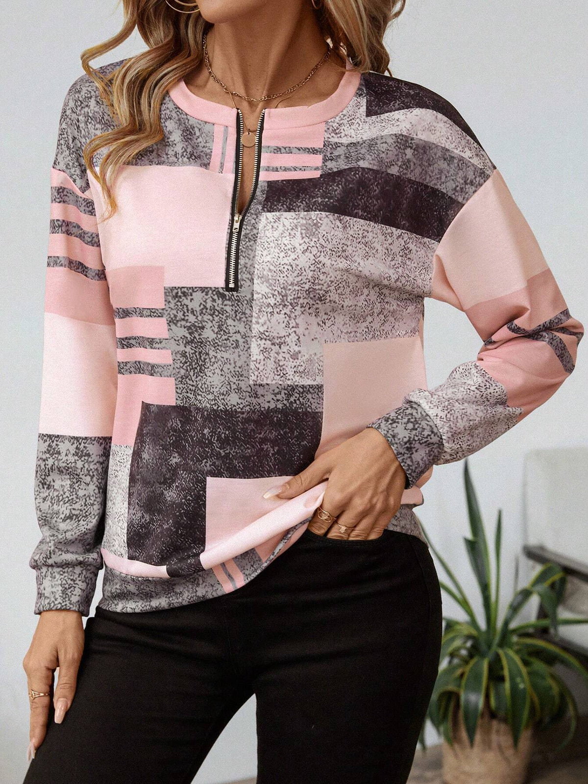 Kaimana | Women's Relaxed Chic Vintage-Inspired Sweatshirt