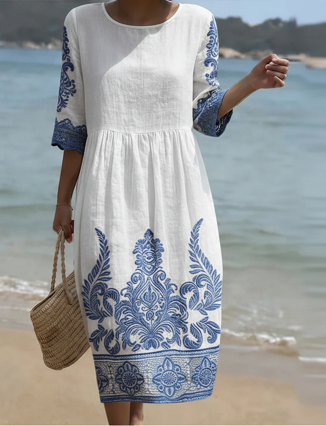 Women's Tiffany in White | Plant & Flower Print Midi Dress