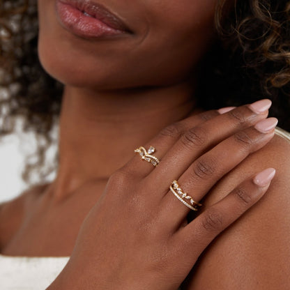 Valeria | Elegant Crystal Ring