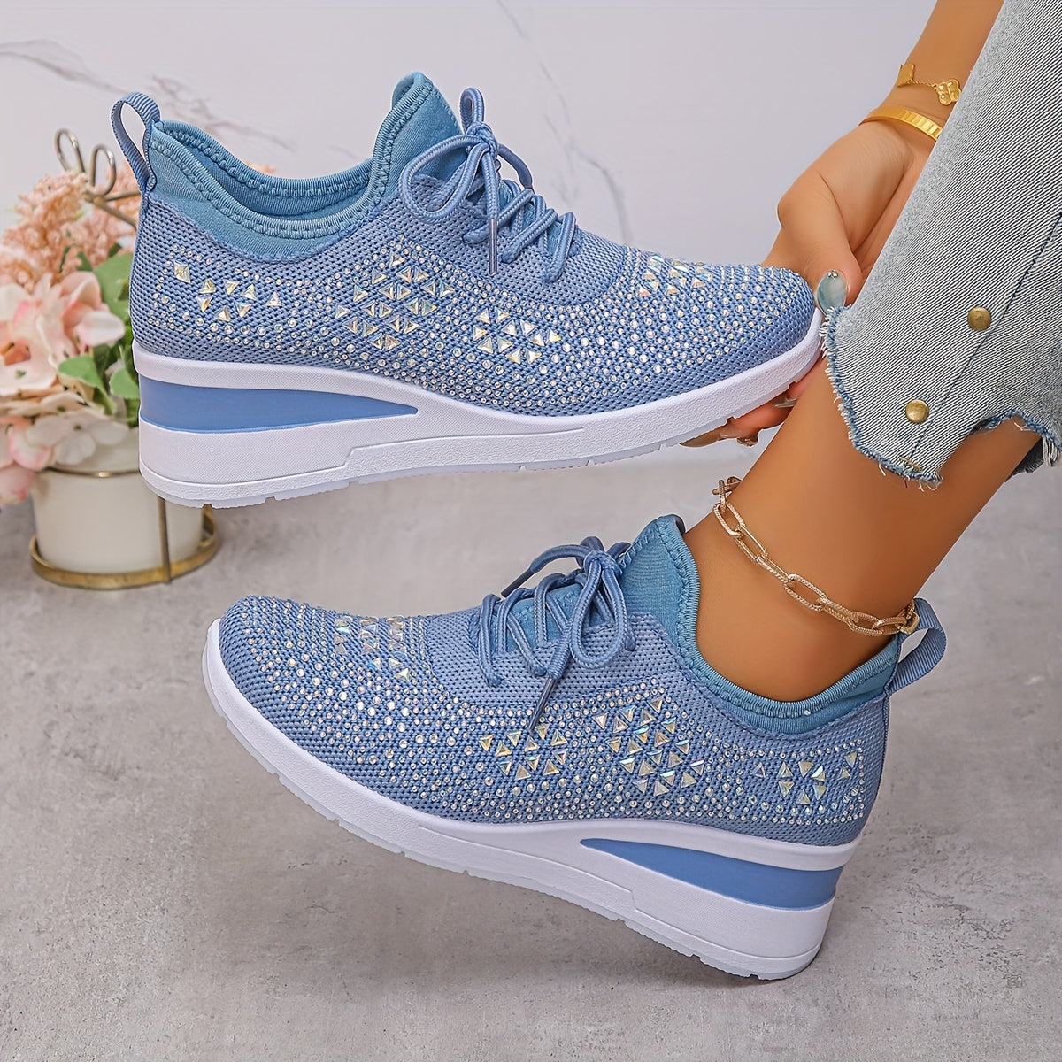 Women's Cushioned Lace-Up Comfortable Breathable Orthopedic Trainers for Everyday Wear