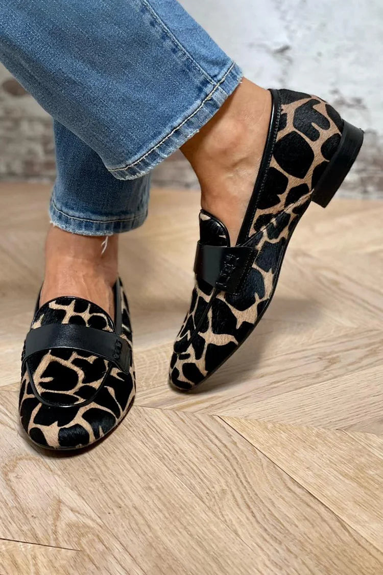 Women's Cushioned Buckle Animal Print Loafer With Elegant Details