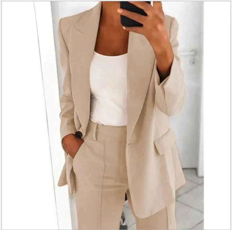 Marilyn | Stylish Women's Blazer Suit