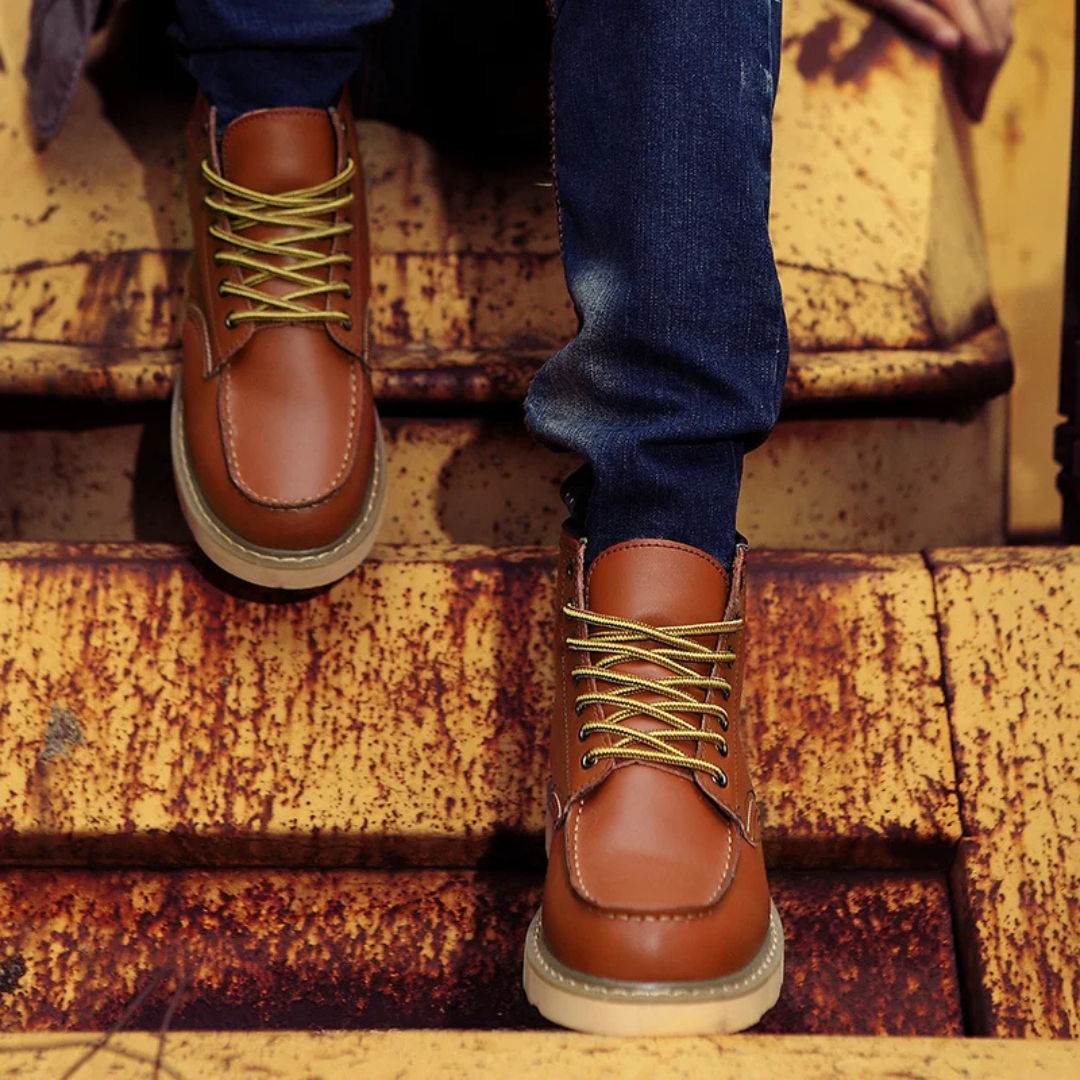 Cole | Men's Lightweight Lace-Up Vintage Boots