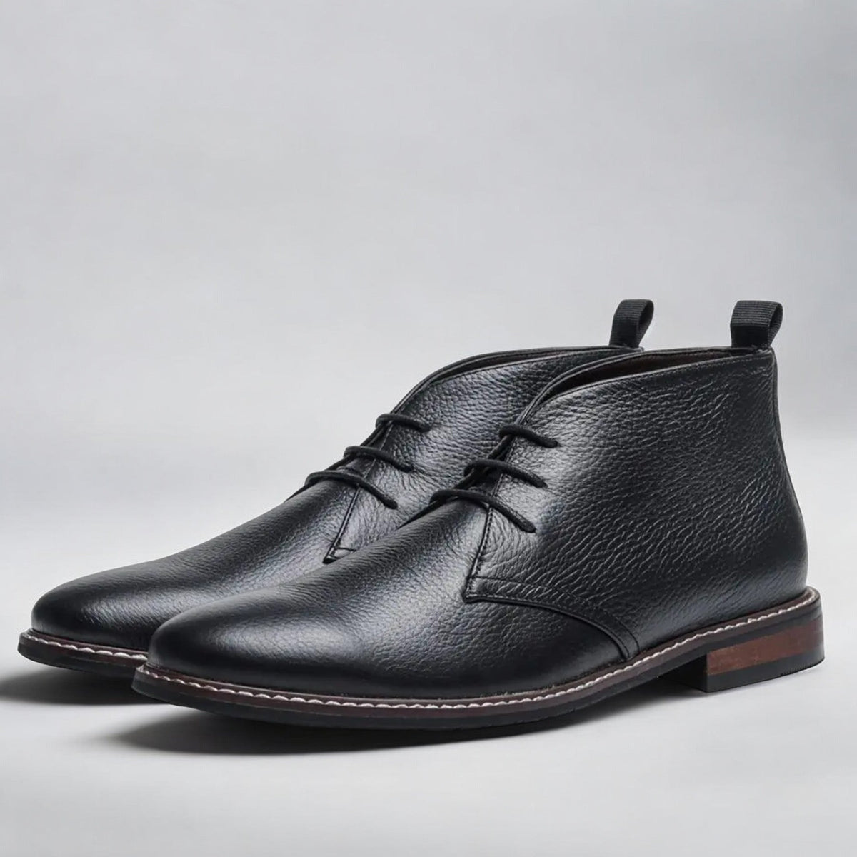 Herold | Cushioned Lace-Up Chukka Boots