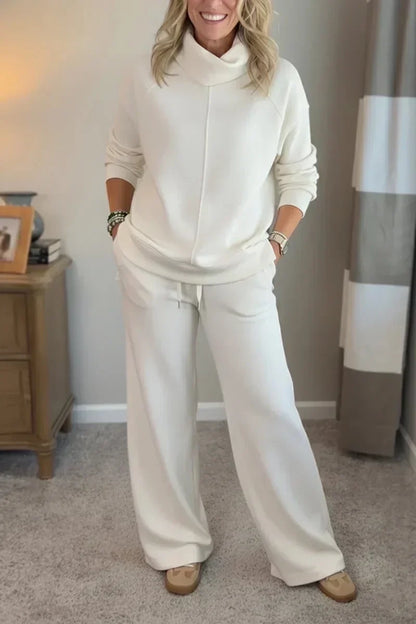 Violet | Women's Chic Two-Piece Ensemble