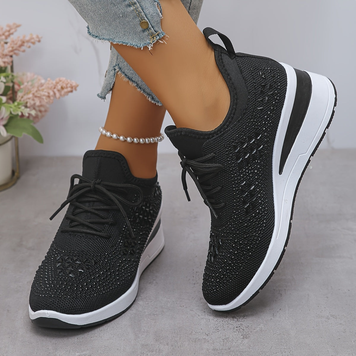 Women's Cushioned Lace-Up Comfortable Breathable Orthopedic Trainers for Everyday Wear