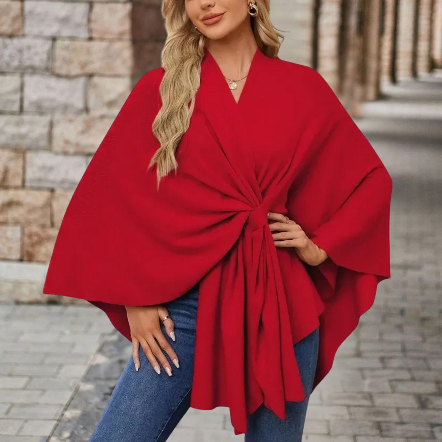 Lia | Women's Chic Poncho