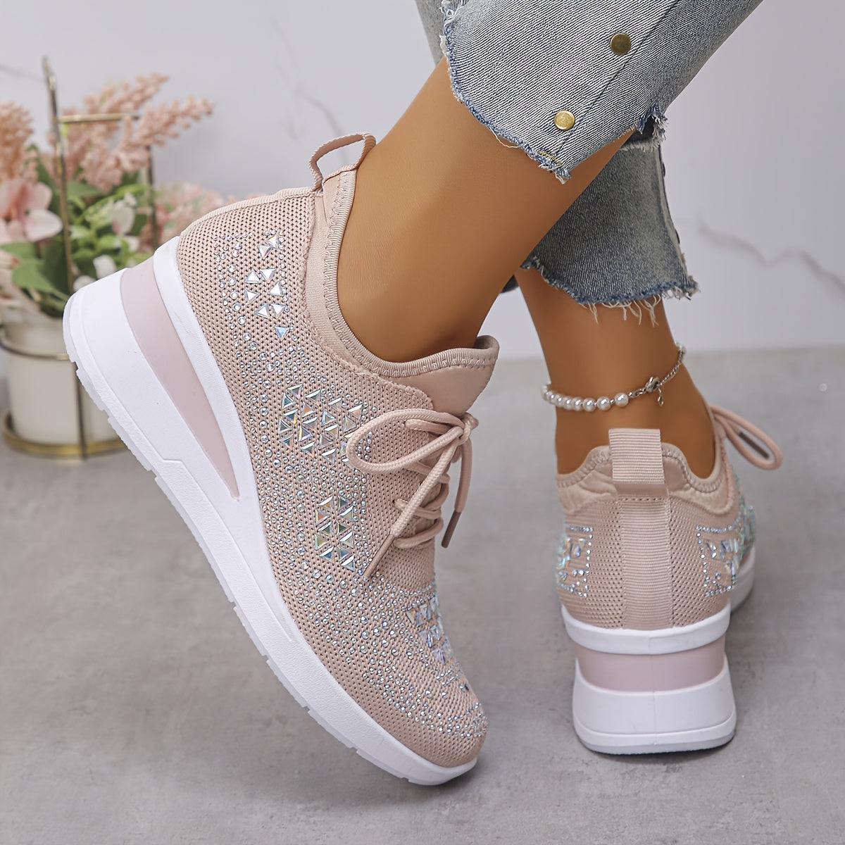 Women's Cushioned Lace-Up Comfortable Breathable Orthopedic Trainers for Everyday Wear
