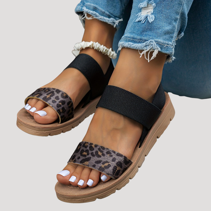Women's Cushioned Open-Toe Stylish Leopard Print Cross-Strap Flat Sandals for Ultimate Comfort