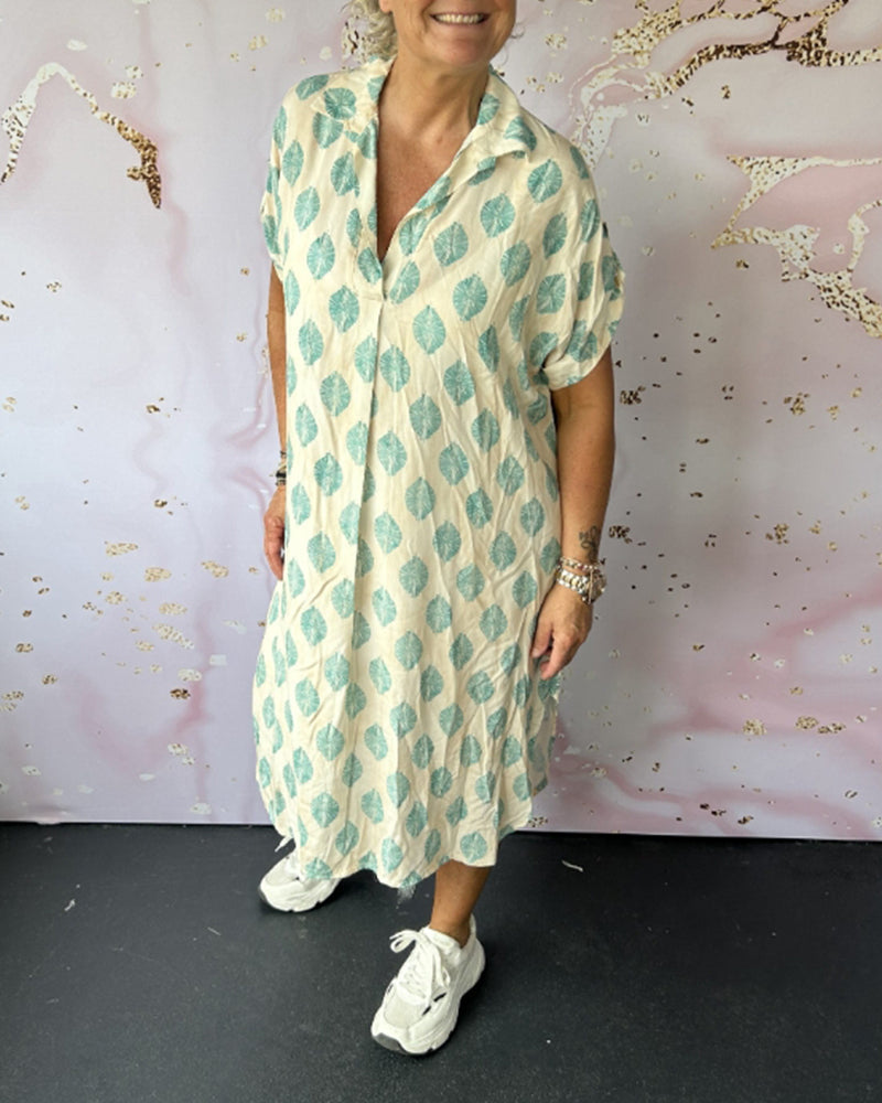 Liora | Relaxed Women’s Lapel Spring Dress with Side Slit
