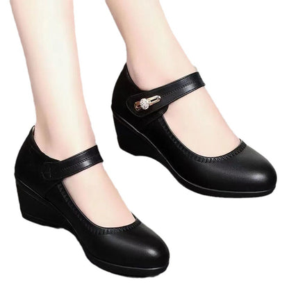 Janis | Women's Cushioned Buckle Soft Heeled Comfort Shoes
