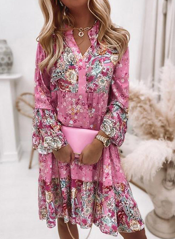 Women's V-Neck Floral A-Line Dress with 3/4 Sleeves, Above Knee Length