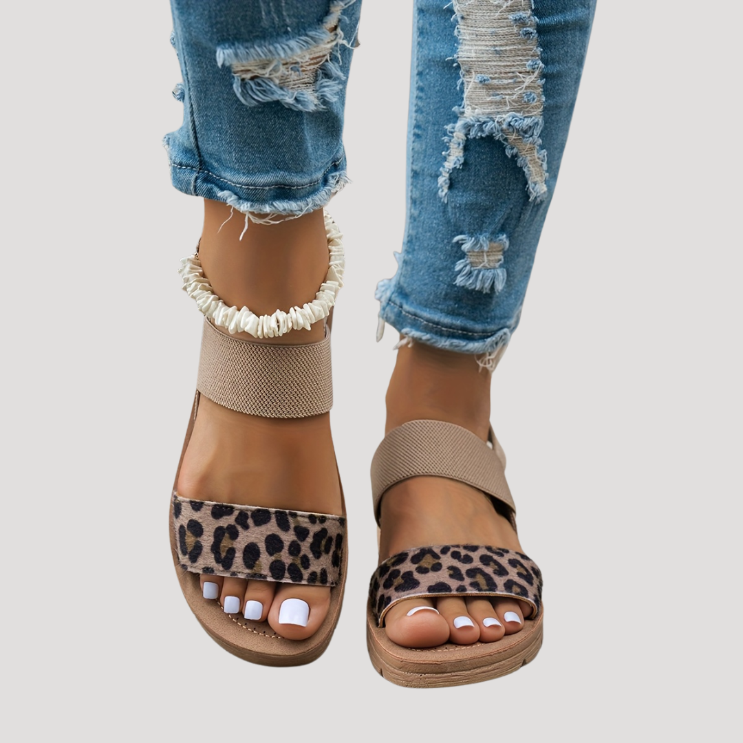 Women's Cushioned Open-Toe Stylish Leopard Print Cross-Strap Flat Sandals for Ultimate Comfort