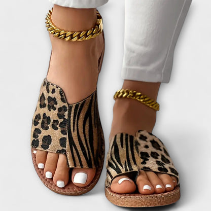 Lyan | Women's Cushioned Open-Toe Stylish Bicolour Slippers with Leopard Print