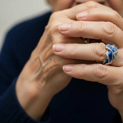 Retro Gold Ring Featuring Ocean Wave Design