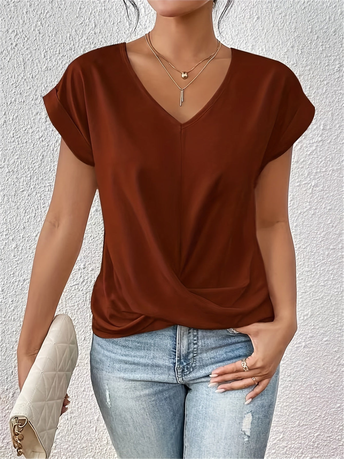 Cleo | Women's Casual T-Shirt with Sweetheart Neckline