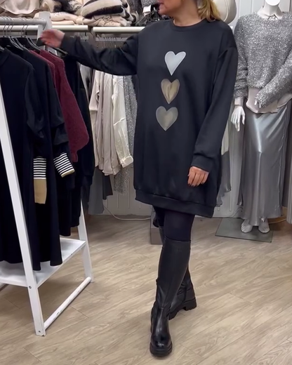 Francine | Women's Longline Relaxed Long Sleeve Heart Print Sweatshirt