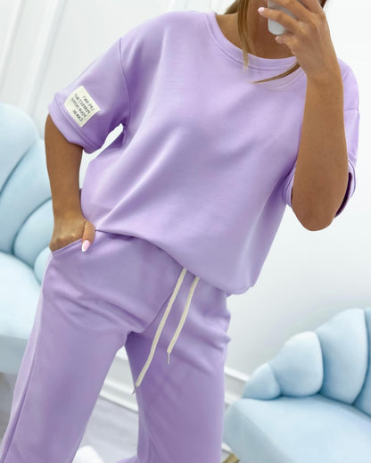 Women's Relaxed Outfit: Solid Top and Trousers Set