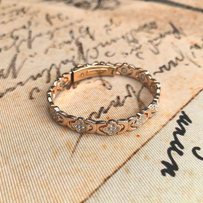 Aurelia | Elegant Magnetic Copper Bangle