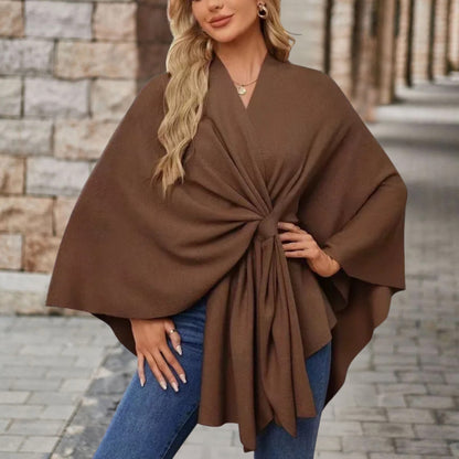 Lia | Women's Chic Poncho