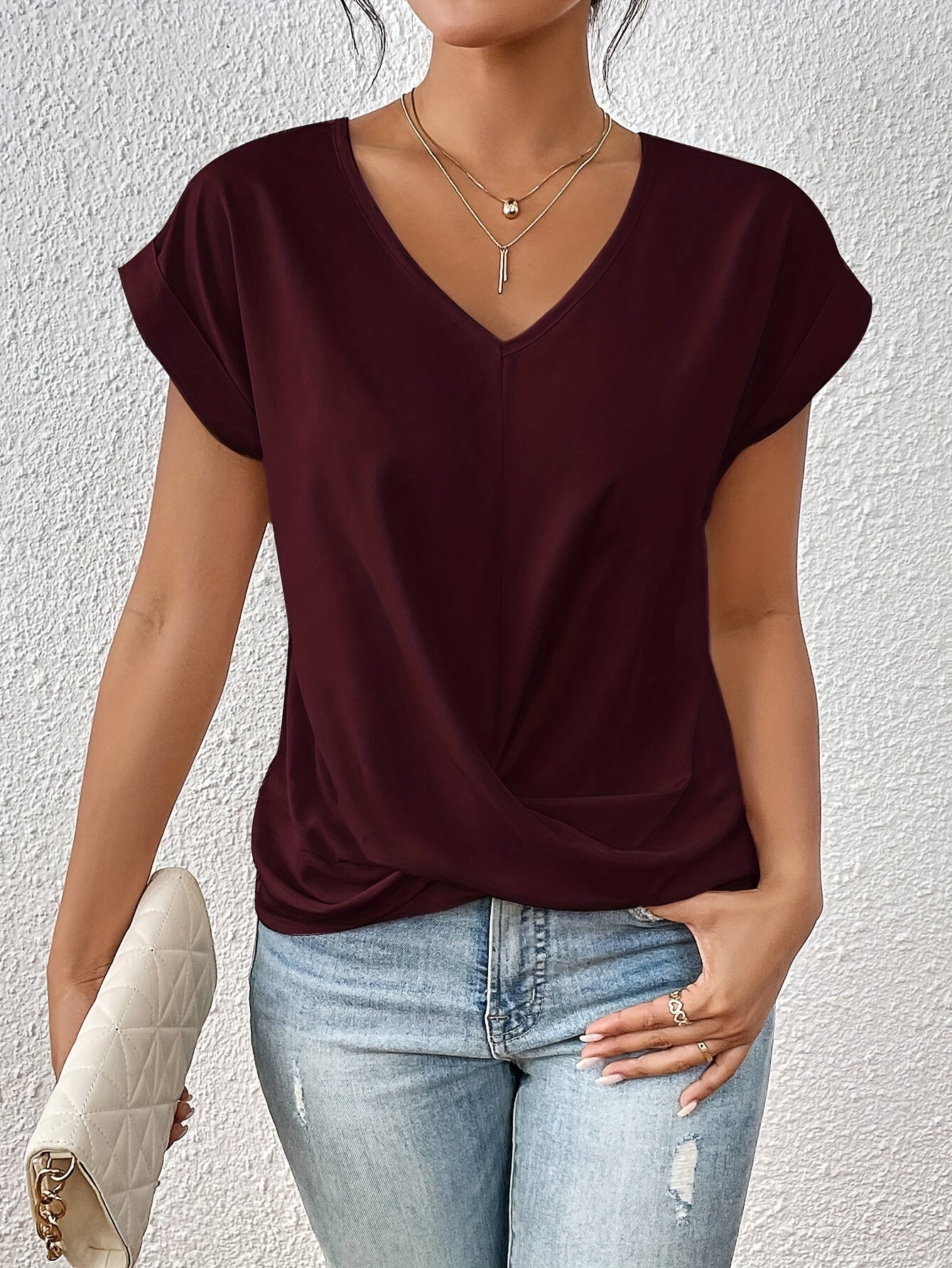 Cleo | Women's Casual T-Shirt with Sweetheart Neckline