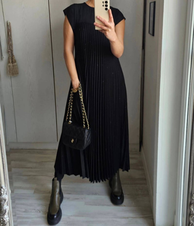 Josie | Women's Timeless and Comfortable Maxi Dress with Pockets