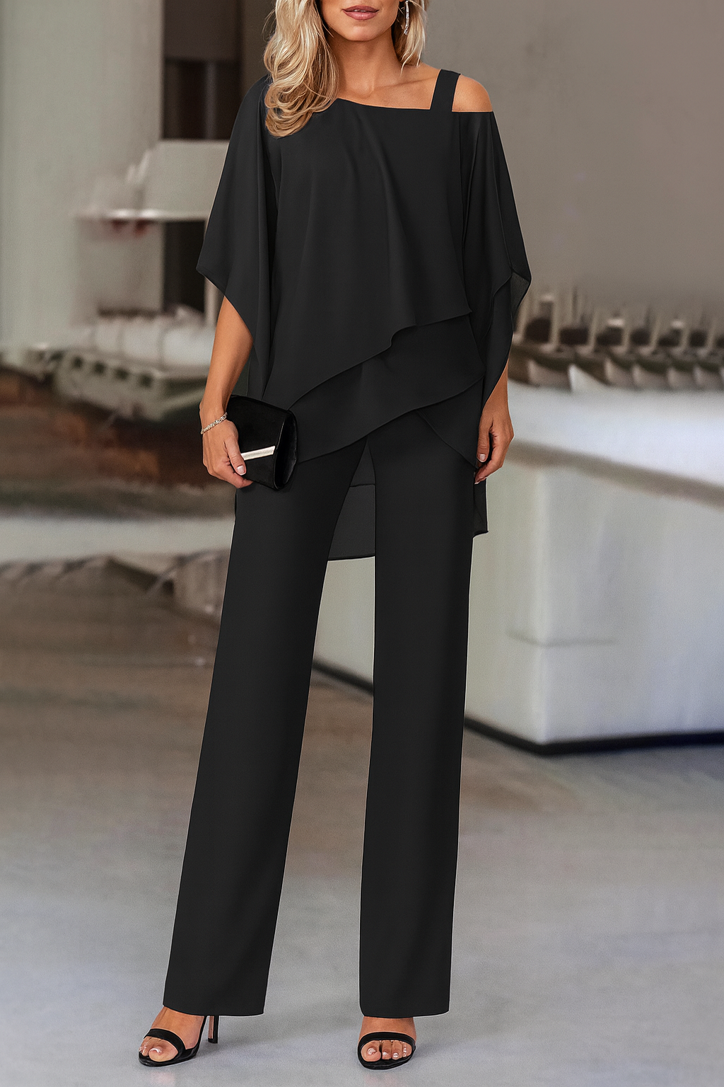 Elegant Women's Evening Set | Chic and Luxurious Design