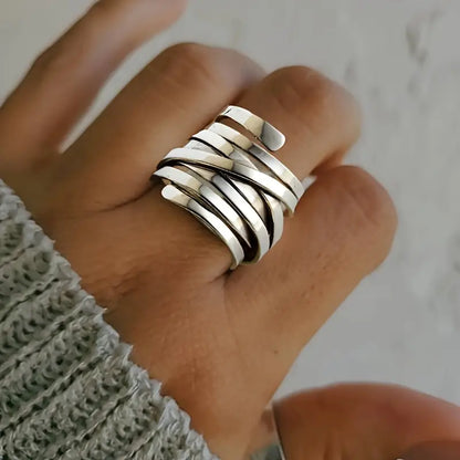 Lourdes | Vintage Silver Ring with Thickness