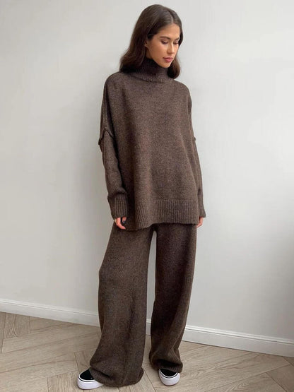 Liora | Women's Relaxed Turtleneck Set with Long Sleeve