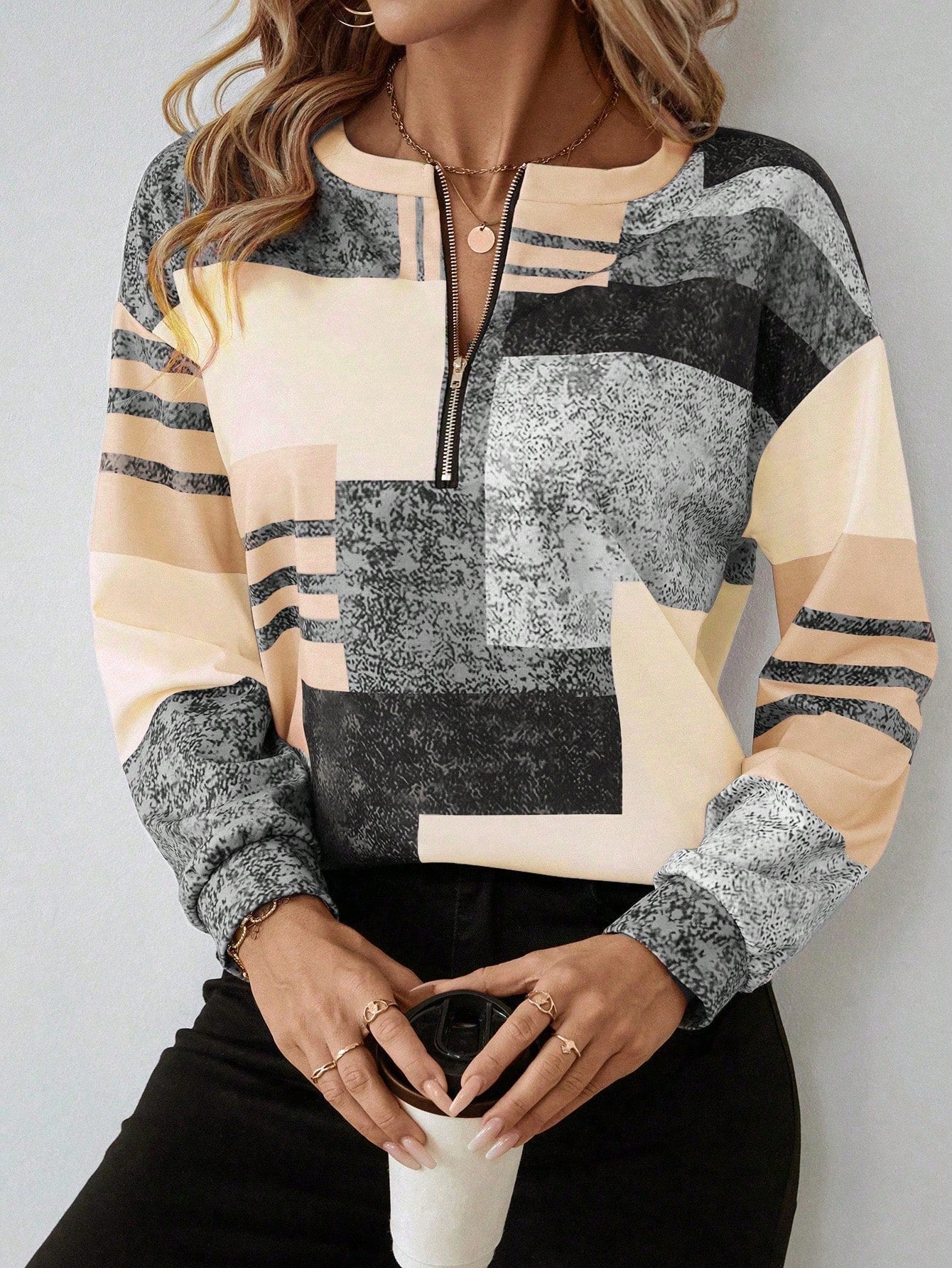 Kaimana | Women's Relaxed Chic Vintage-Inspired Sweatshirt