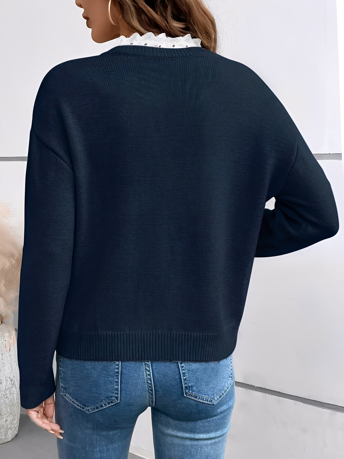 Vera | Women's Elegant Detail Blouse
