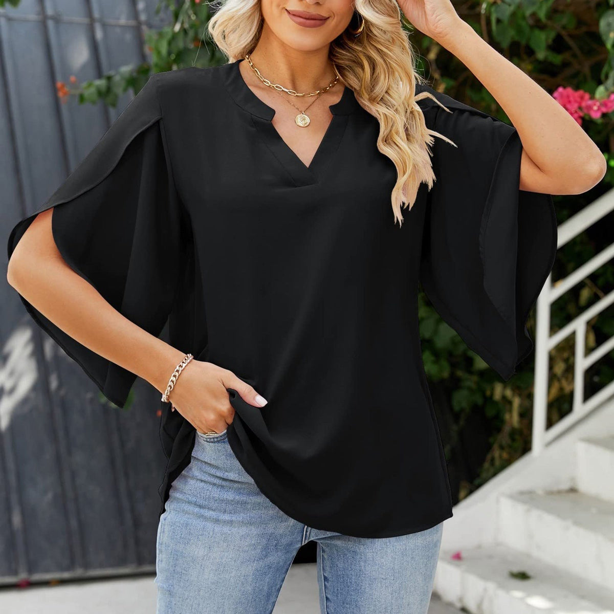 Leni | Women's Relaxed Elegant V-Neck Top