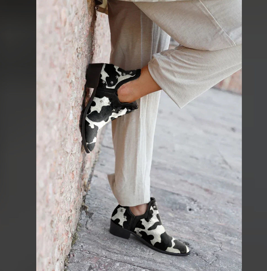 Cushioned Pointed-Toe Western Boots With Studs