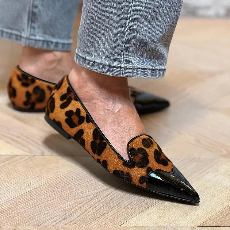 Women's Cushioned Pointed-Toe Refined Animal Print Ballet Flats