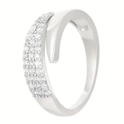 Elegant Nova Gold Ring