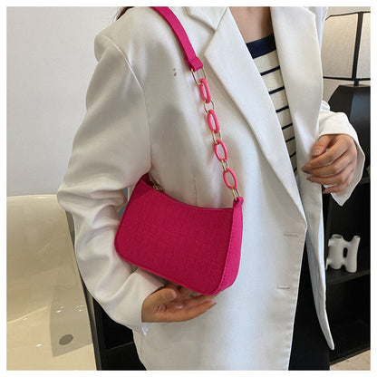 Magnella | Elegant shoulder bag in crocodile-embossed design