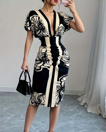 Hodiah | Women's Chic Pleated Midi Dress