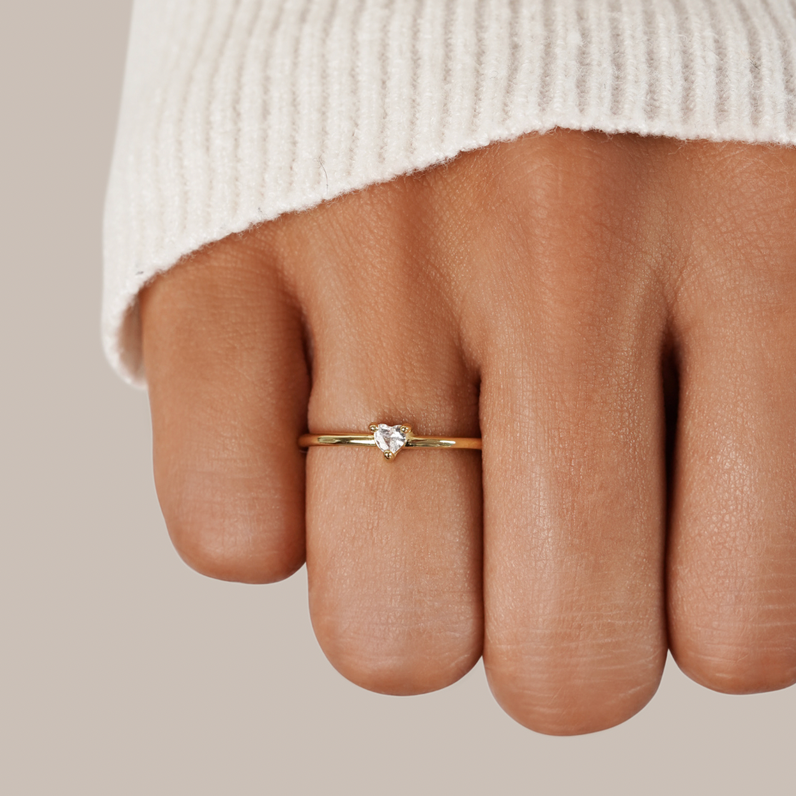 Jimena | Heart Ring Made of Glass