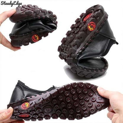 Steadyedge | Women's Cushioned Lace-Up Comfort Shoes