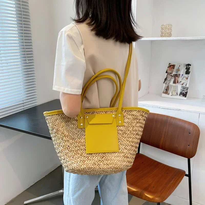 Torborg | Elegant straw bag with accents