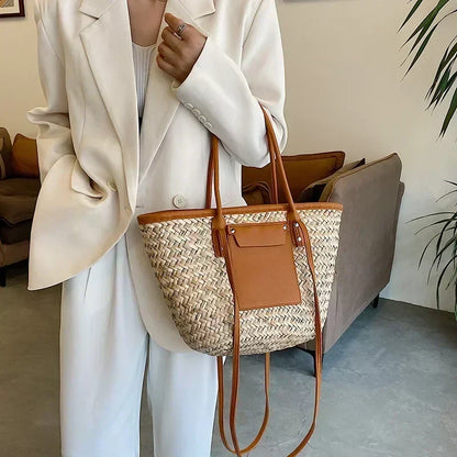 Torborg | Elegant straw bag with accents
