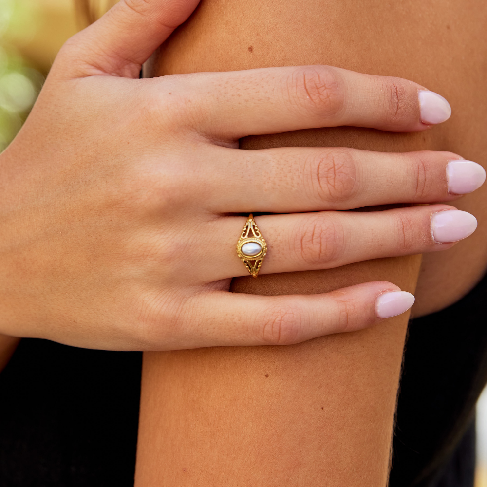 Aitana | Vintage Pearl Ring